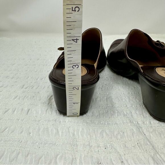 Clark’s Leather Clogs- Size 8 - Picture 8 of 13